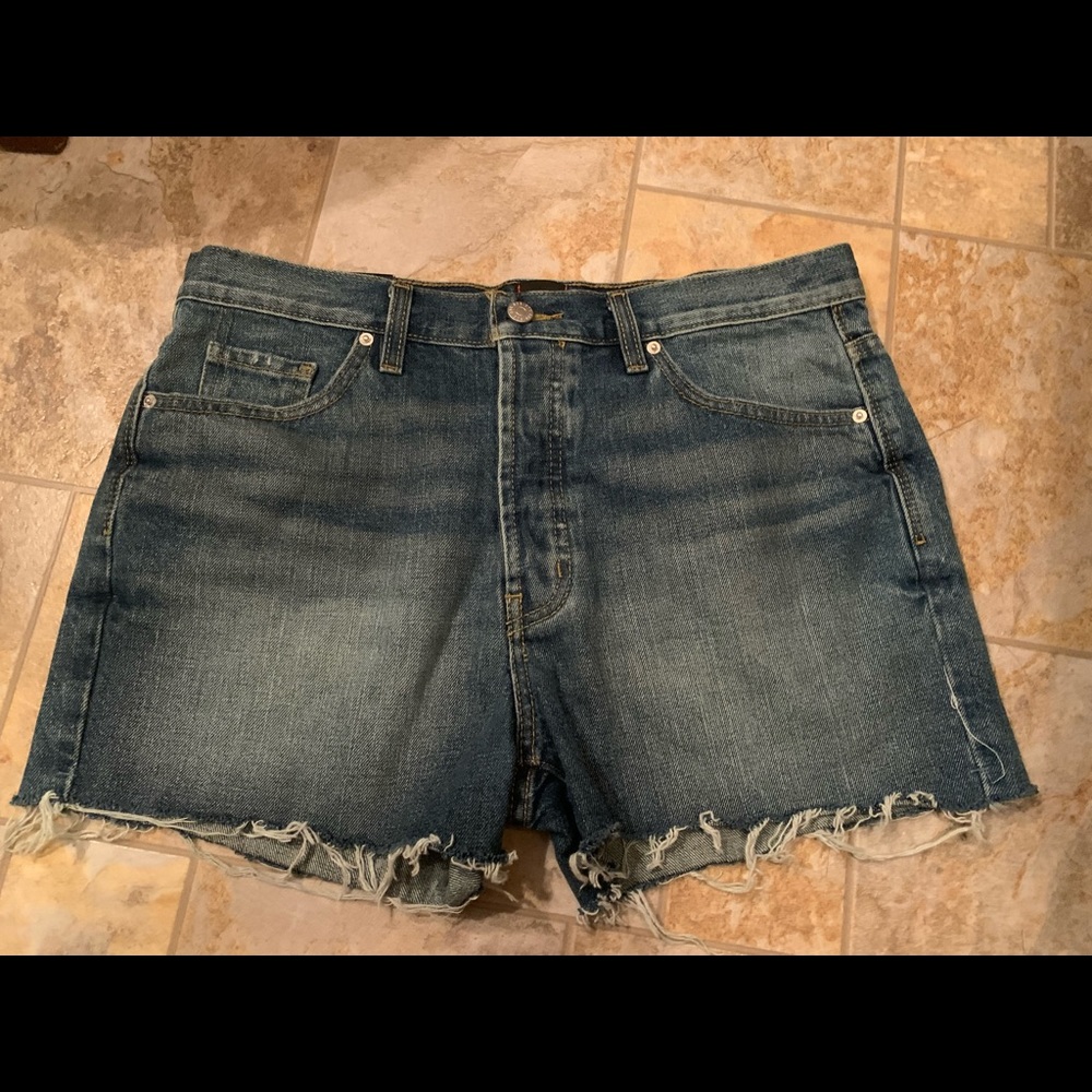 NWT Urban Outfitters BDG jean shorts boyfriend 28